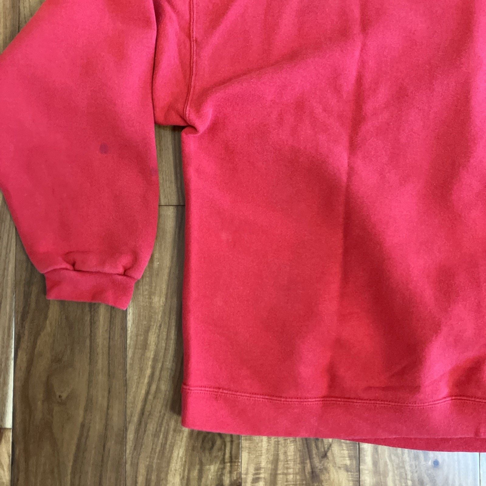 Other Vtg Wisconsin Badgers Sweatshirt Mens Large Red Rose Bowl Size US L / EU 52-54 / 3 - 21 Thumbnail