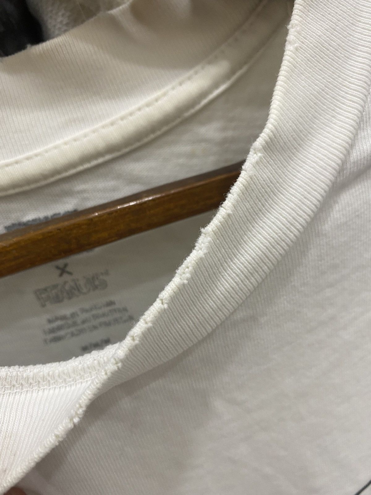 Levi's LEVIS X PEANUT TSHIRT Size US XL / EU 56 / 4 - 10 Thumbnail