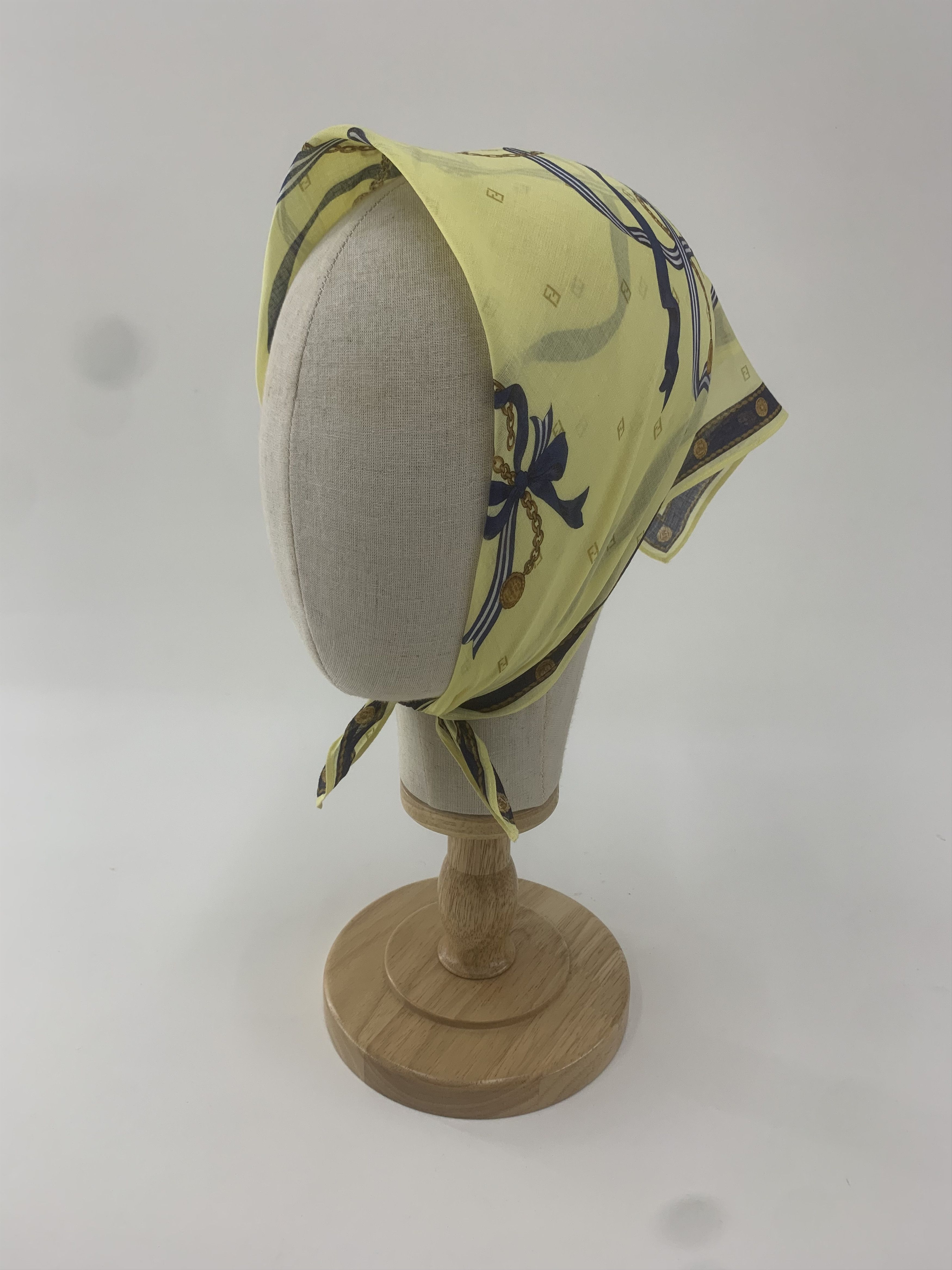 Fendi Fendi Handkerchief Bandana Neckerchief Wrap TB2002 Size ONE SIZE - 1 Thumbnail