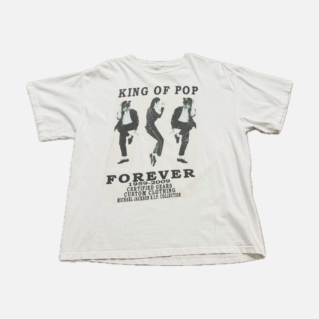 Vintage VINTAGE Michael Jackson King Of Pop Tshirt Size US L / EU 52-54 / 3 - 1 Thumbnail