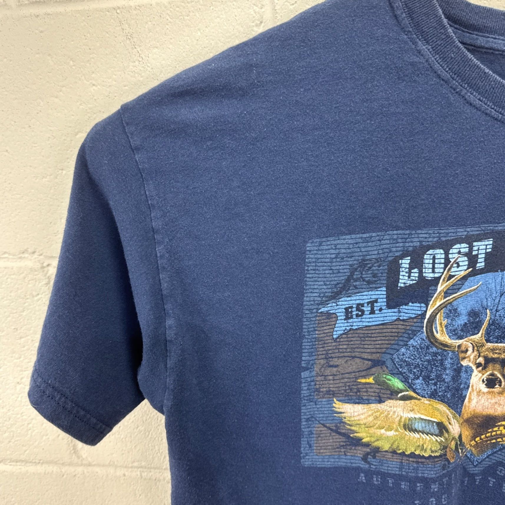 Vintage Vintage Lost Creek Outfitters Deer Duck Pheasant Hunting T Shirt Size XL Blue Size US XL / EU 56 / 4 - 4 Thumbnail