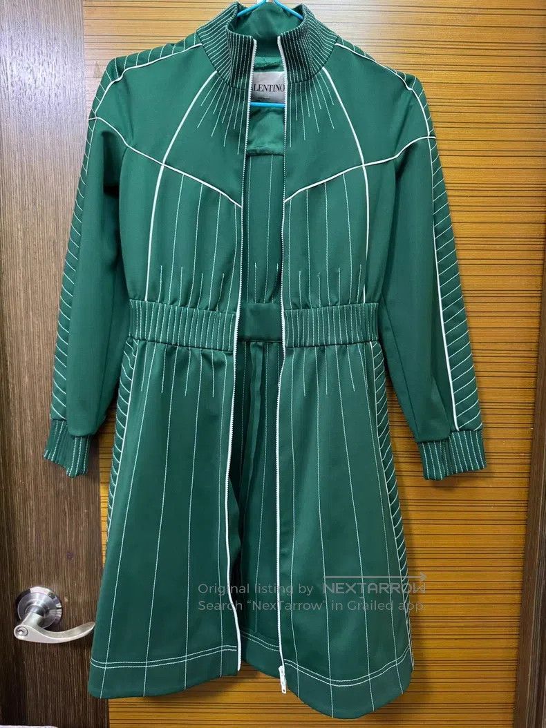 Valentino Valentino coat dress Size S / US 4 / IT 40 - 2 Thumbnail