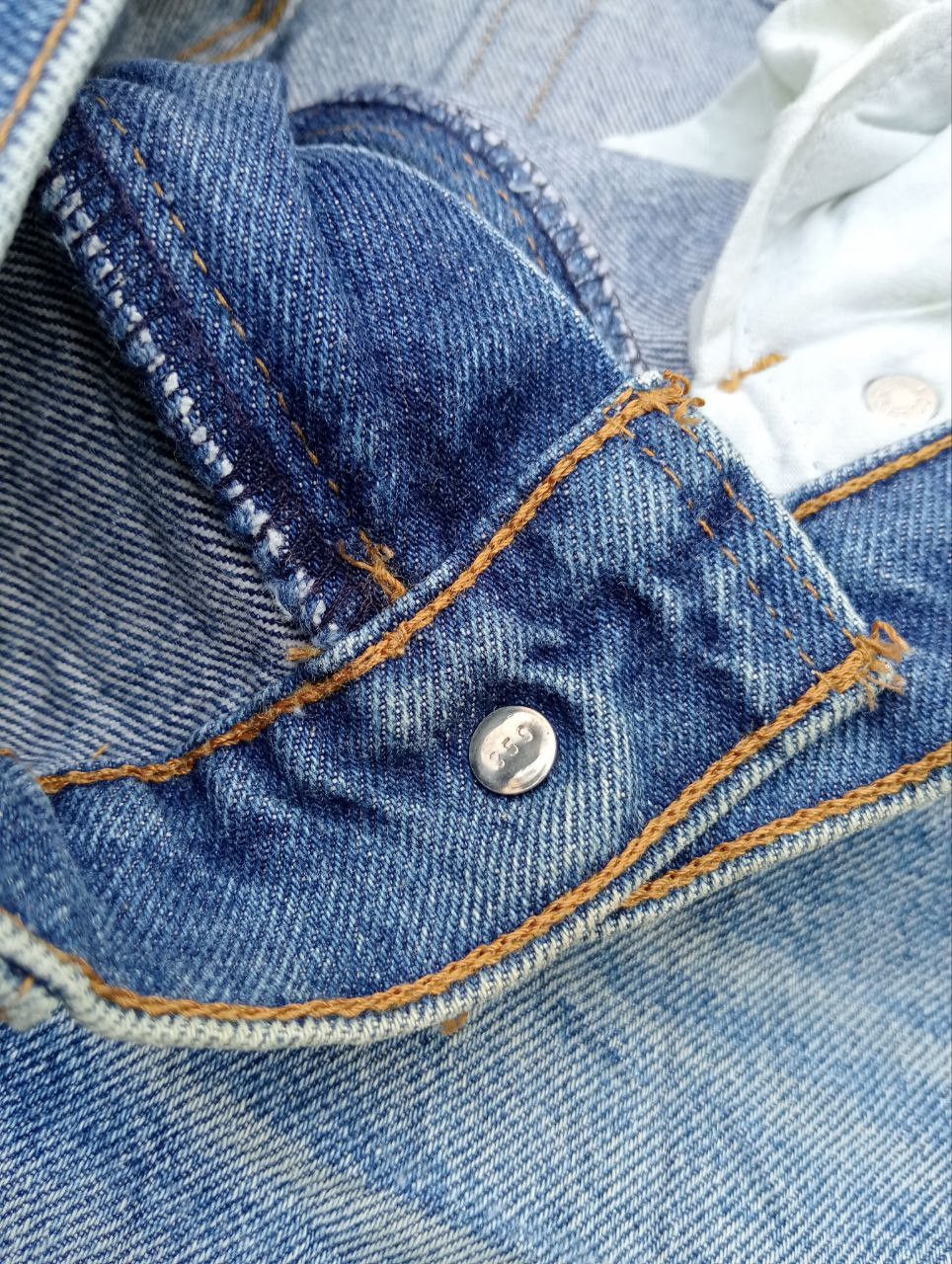 Levi's Vintage Clothing Vintage Levi's 505 Distressed Jeans - Size 31 Size US 31 - 5 Thumbnail