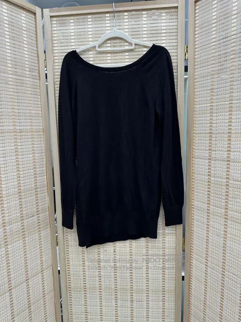 Loro Piana Loro Piana Black cashmere sweater Size M / US 6-8 / IT 42-44 - 1 Thumbnail