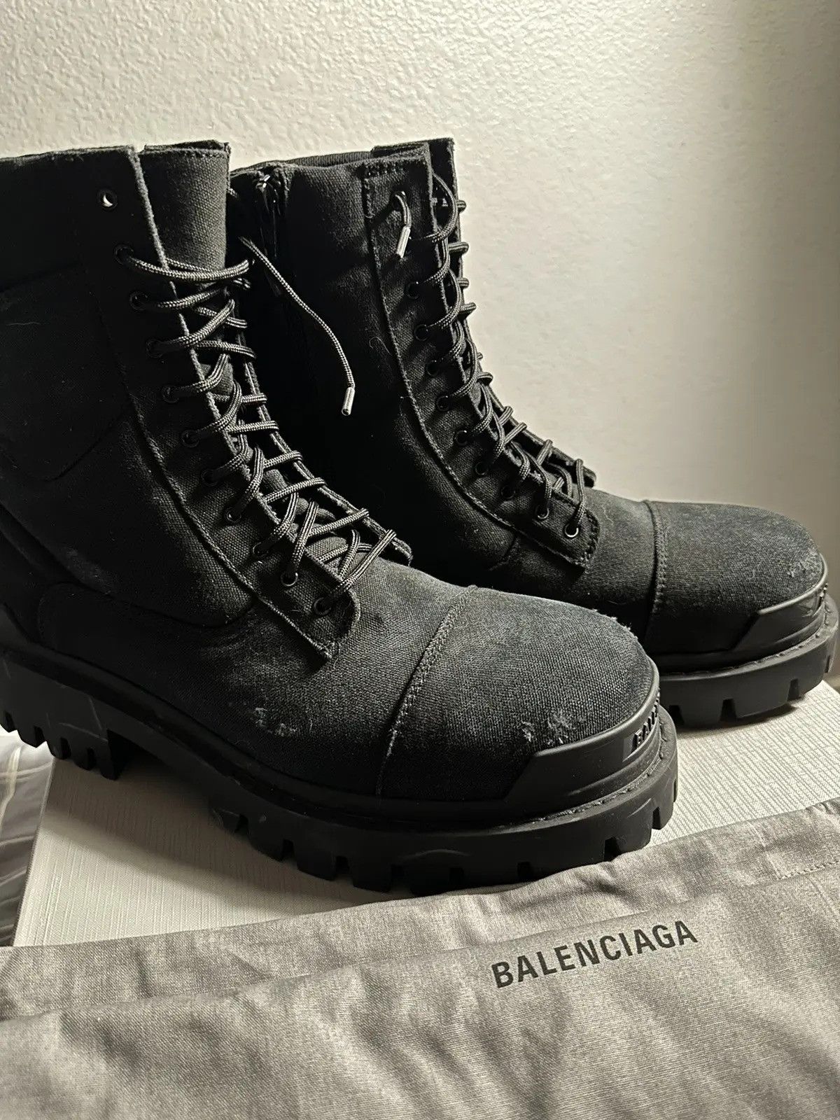Balenciaga Balenciaga Combat strike boots Size US 12 / EU 45 - 1 Thumbnail