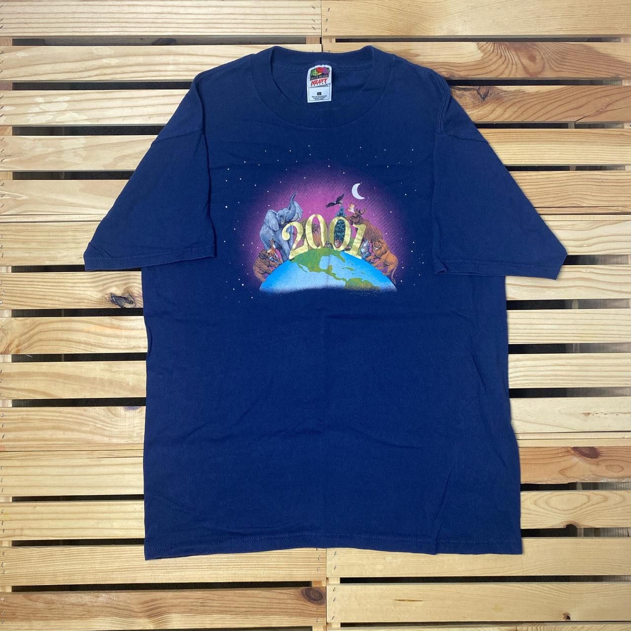 Fruit Of The Loom Vintage Earth Day 2001 Navy Blue Nature Tee Size Large Size US L / EU 52-54 / 3 - 1 Thumbnail