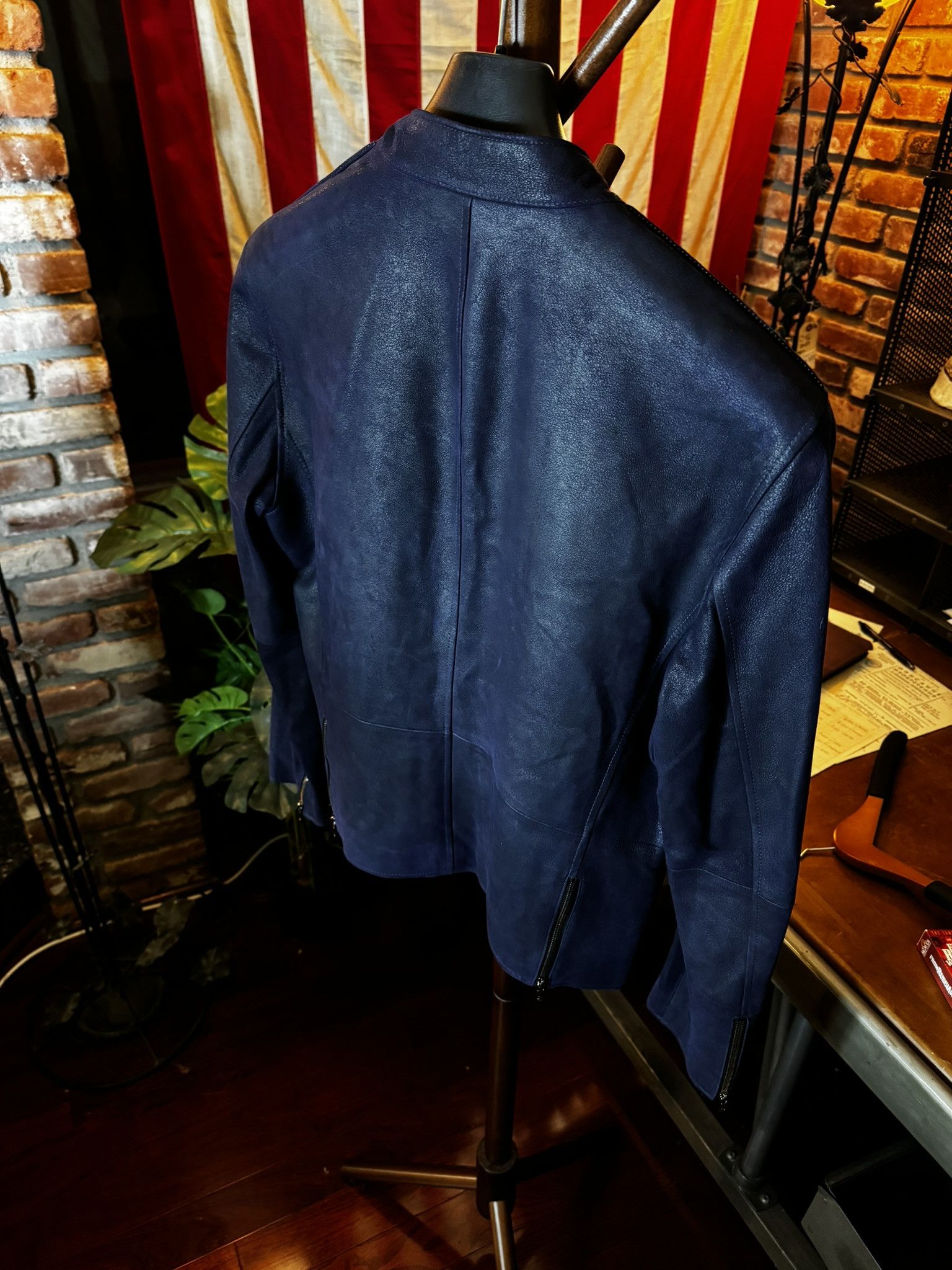 John Varvatos $2298 JOHN VARVATOS Burnished Purple Sheepskin Racer sz. 48 Size US M / EU 48-50 / 2 - 11 Thumbnail