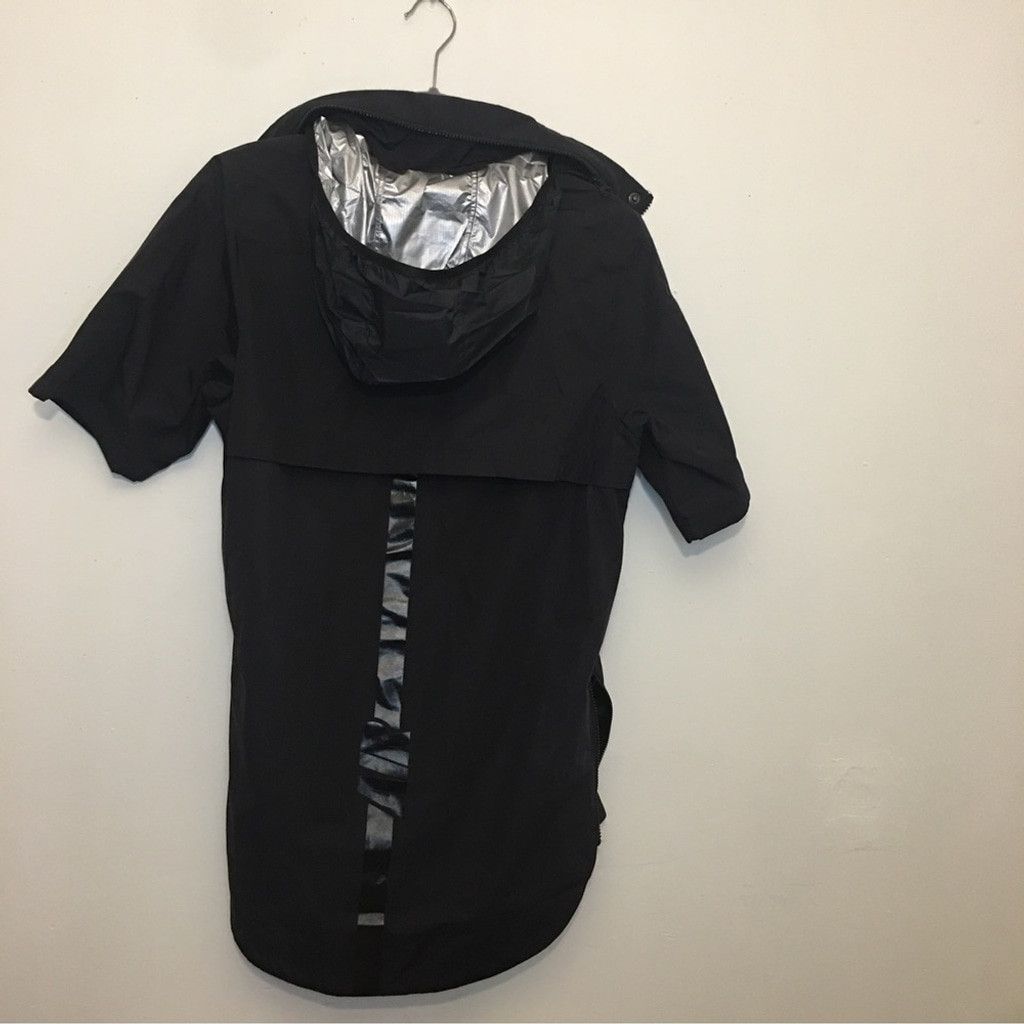 Nike Nike Short Sleeve Athlete Tour Jacket Color: Black Sz: Small Size XS / US 0-2 / IT 36-38 - 8 Thumbnail