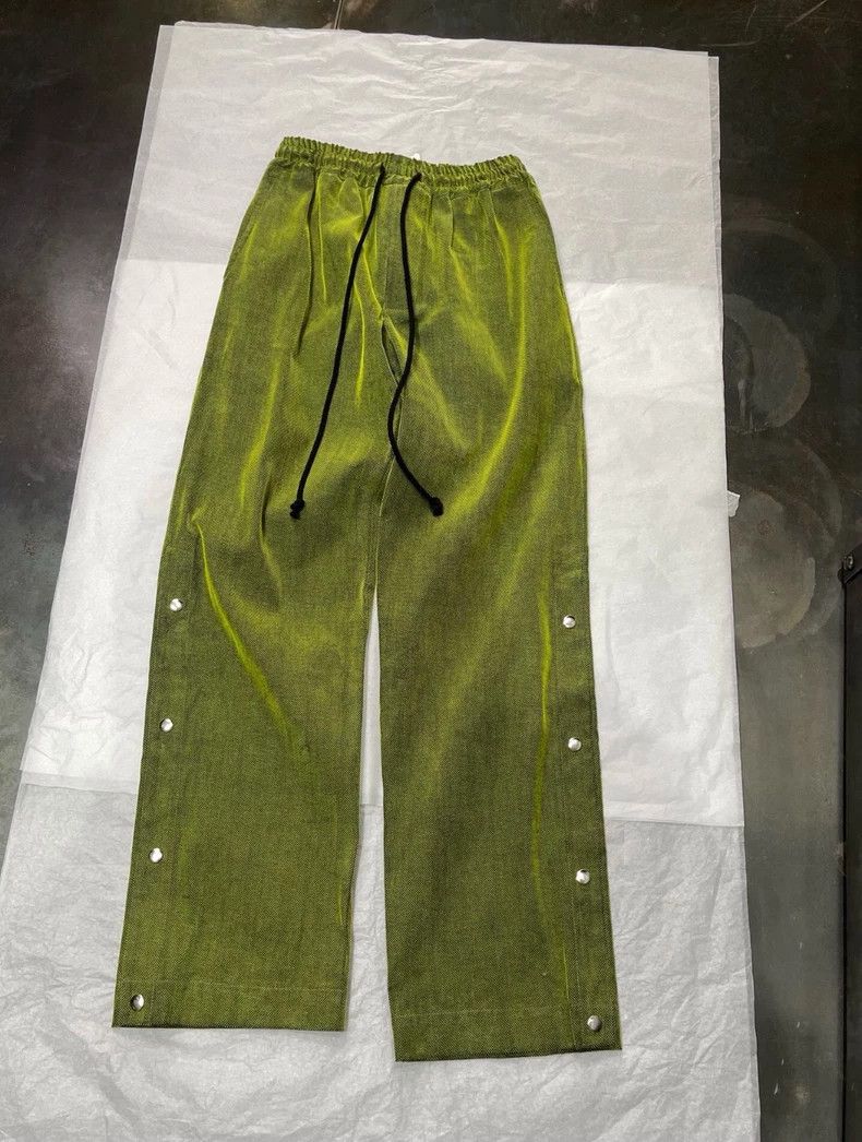 Song For The Mute green relaxed button-up casual pants Size US 31 - 1 Thumbnail