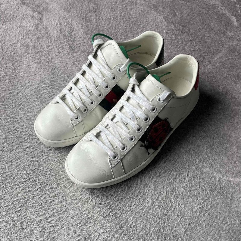 Gucci Gucci ACE Leather Pineapple Embroidery Sneakers 0079 Size US 8 / IT 38 - 1 Thumbnail