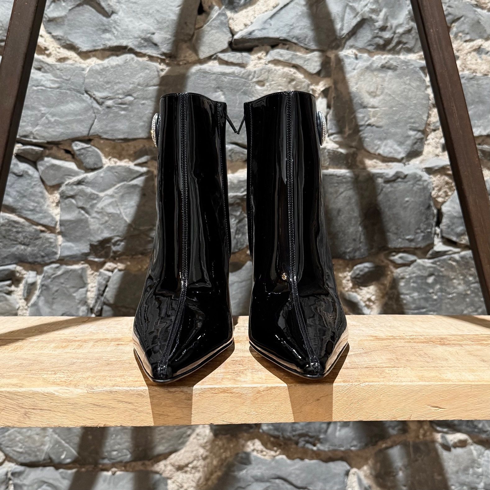 MACH & MACH Mach & Mach SS23 Black Patent Crystal Heart Heeled Boots Size US 8 / IT 38 - 3 Thumbnail