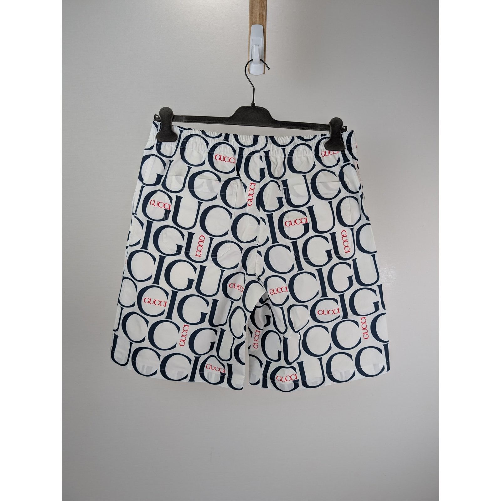 Gucci o1rshd1 GG Magazine Maxi on PL Print Short Pant Shorts White Size US 34 / EU 50 - 9 Thumbnail