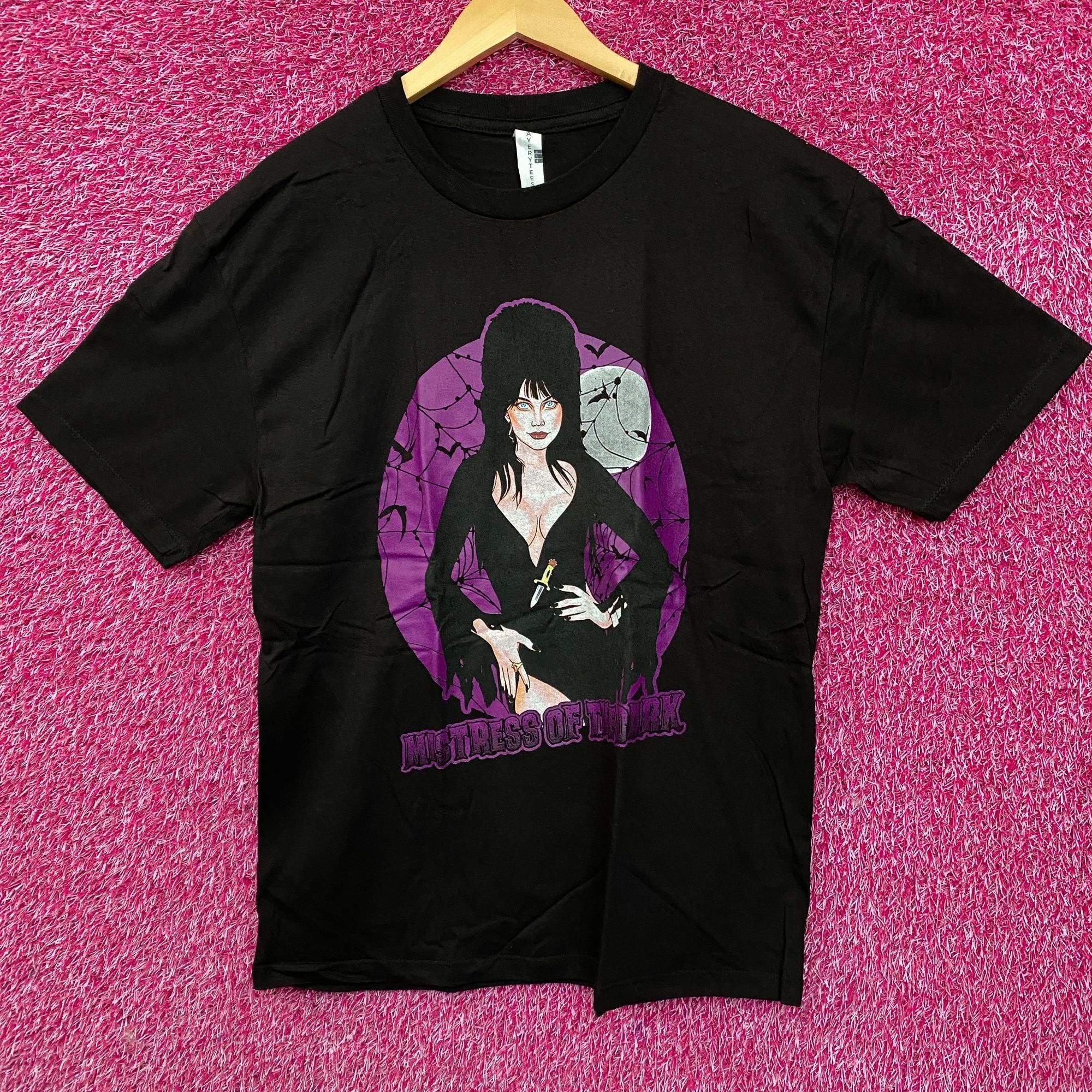 Other Elvira Mistress of the Dark Graphic T-Shirt Large Size US L / EU 52-54 / 3 - 1 Thumbnail