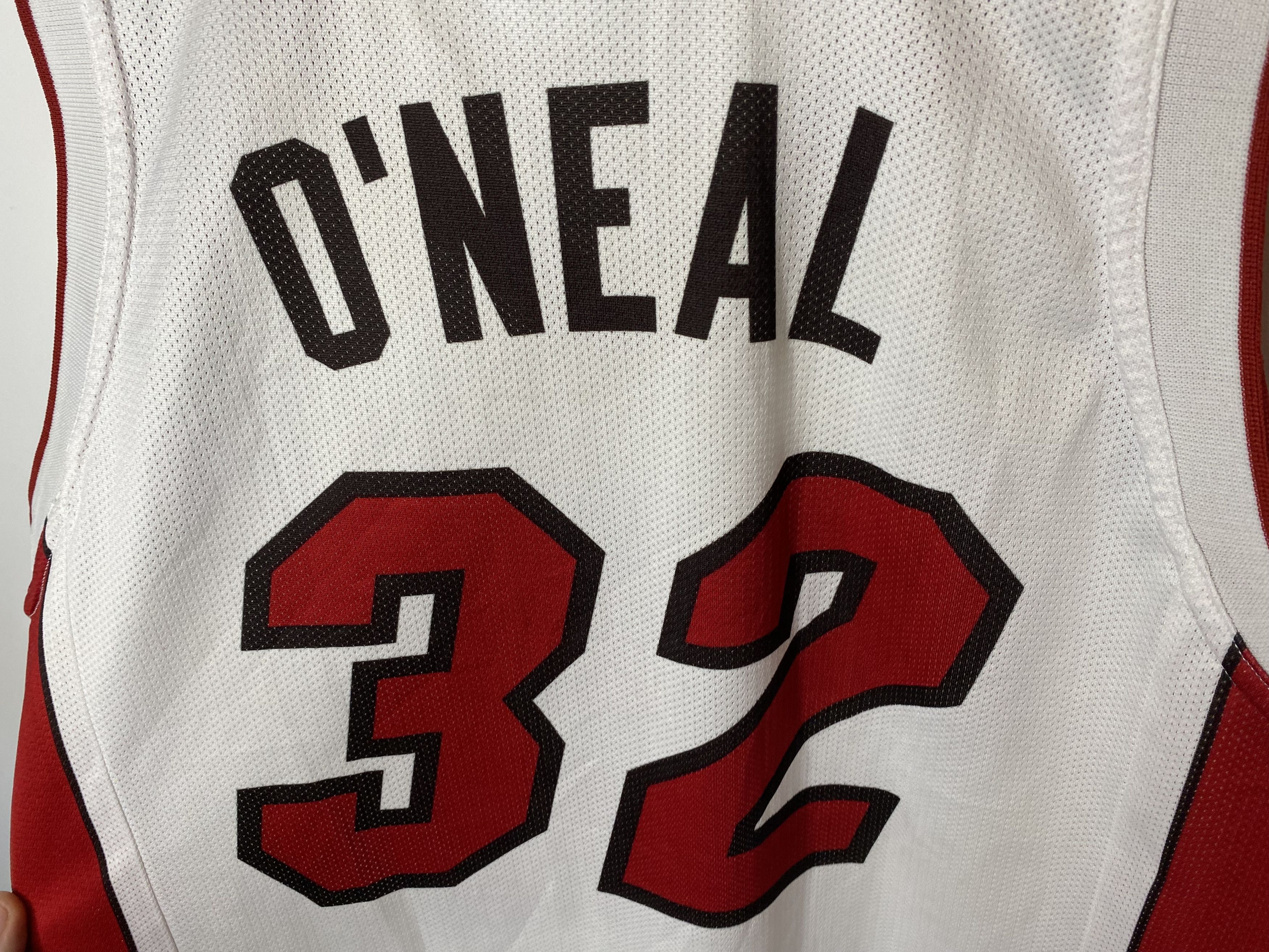 Champion O'NEAL #32 MIAMI HEAT 2004 NBA BASKETBALL JERSEY SHIRT Size US M / EU 48-50 / 2 - 3 Thumbnail