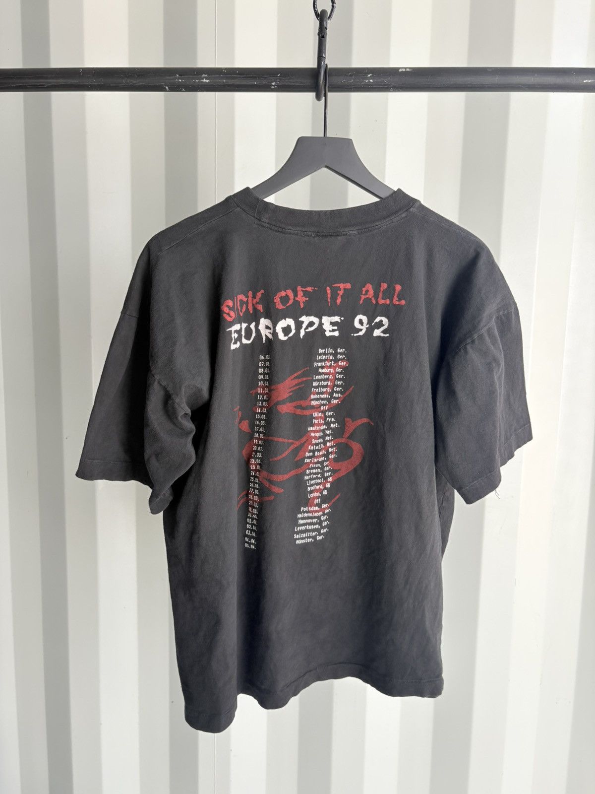 Band Tees Vintage 90s Sick Of It All Shirt Distressed GRUNGE Band Size US XL / EU 56 / 4 - 4 Thumbnail
