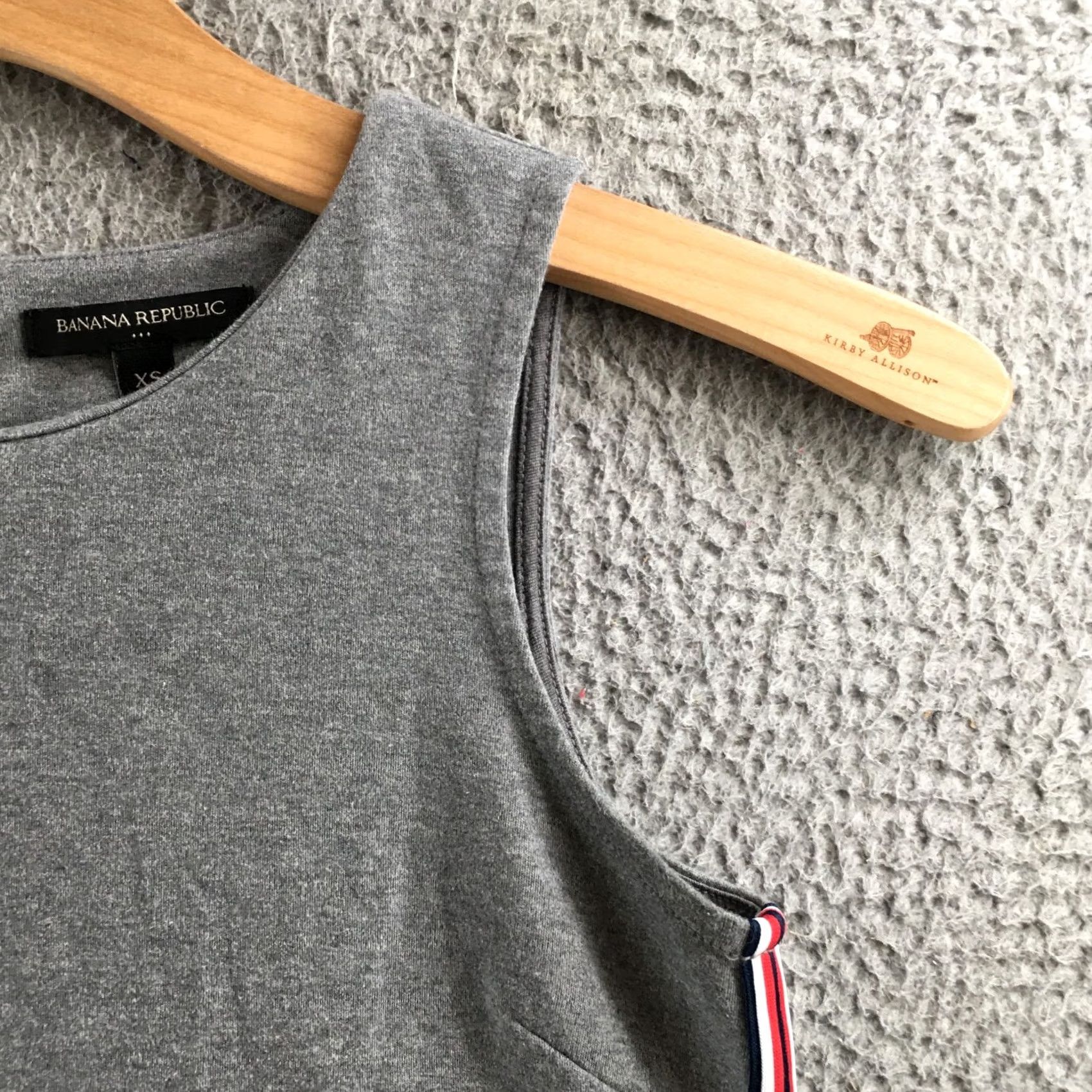 Banana Republic Banana Republic Womens XS Gray Cotton Blend Sleeveless Scoop Neck Tank Top Size XS / US 0-2 / IT 36-38 - 5 Thumbnail