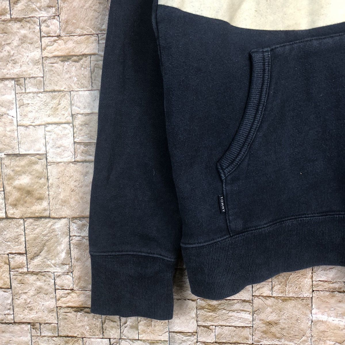 Coca Cola Tommy Hilfiger X Coca Cola Dark Blue Hoodie #A186 Size US M / EU 48-50 / 2 - 7 Thumbnail