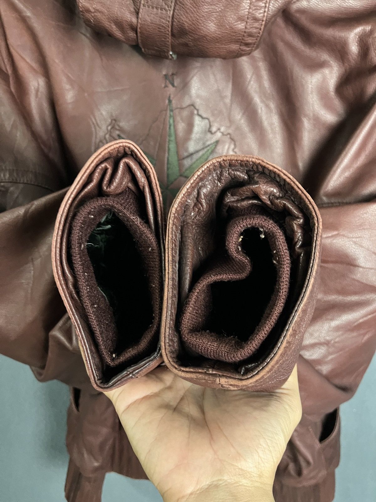 Genuine Leather × Vera Pelle × Vintage Stran Idea Vintage Vera Pelle Made in Italy Size US M / EU 48-50 / 2 - 16 Thumbnail