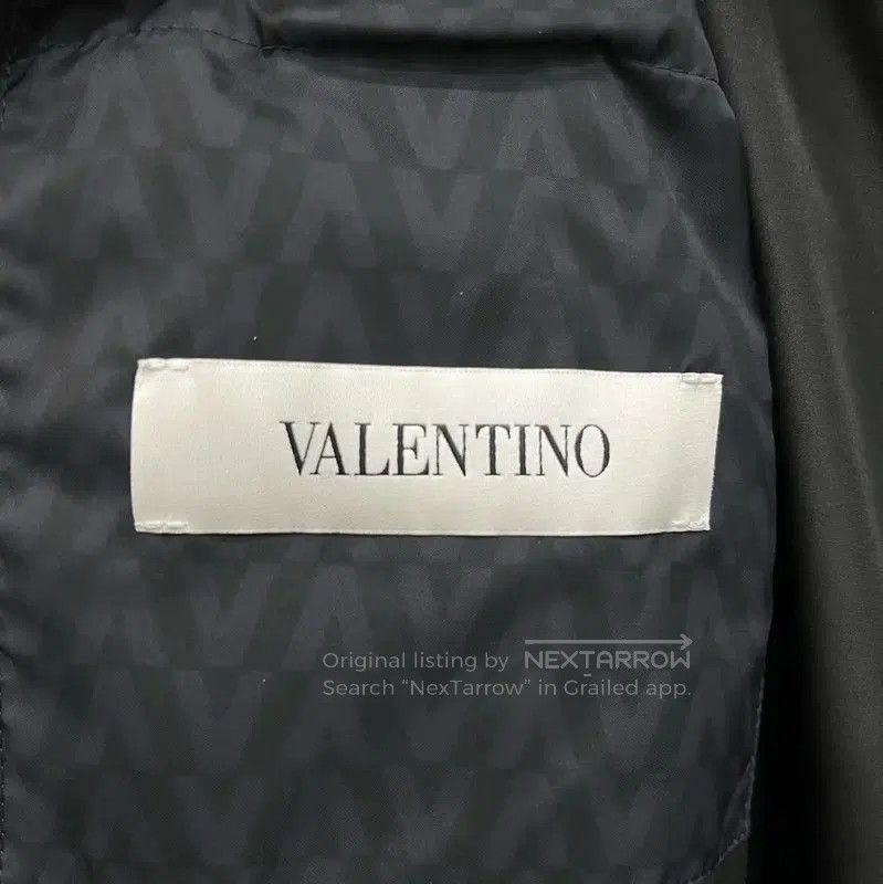 Valentino Valentino Black Puffer Jacket for Men . Size US M / EU 48-50 / 2 - 5 Thumbnail