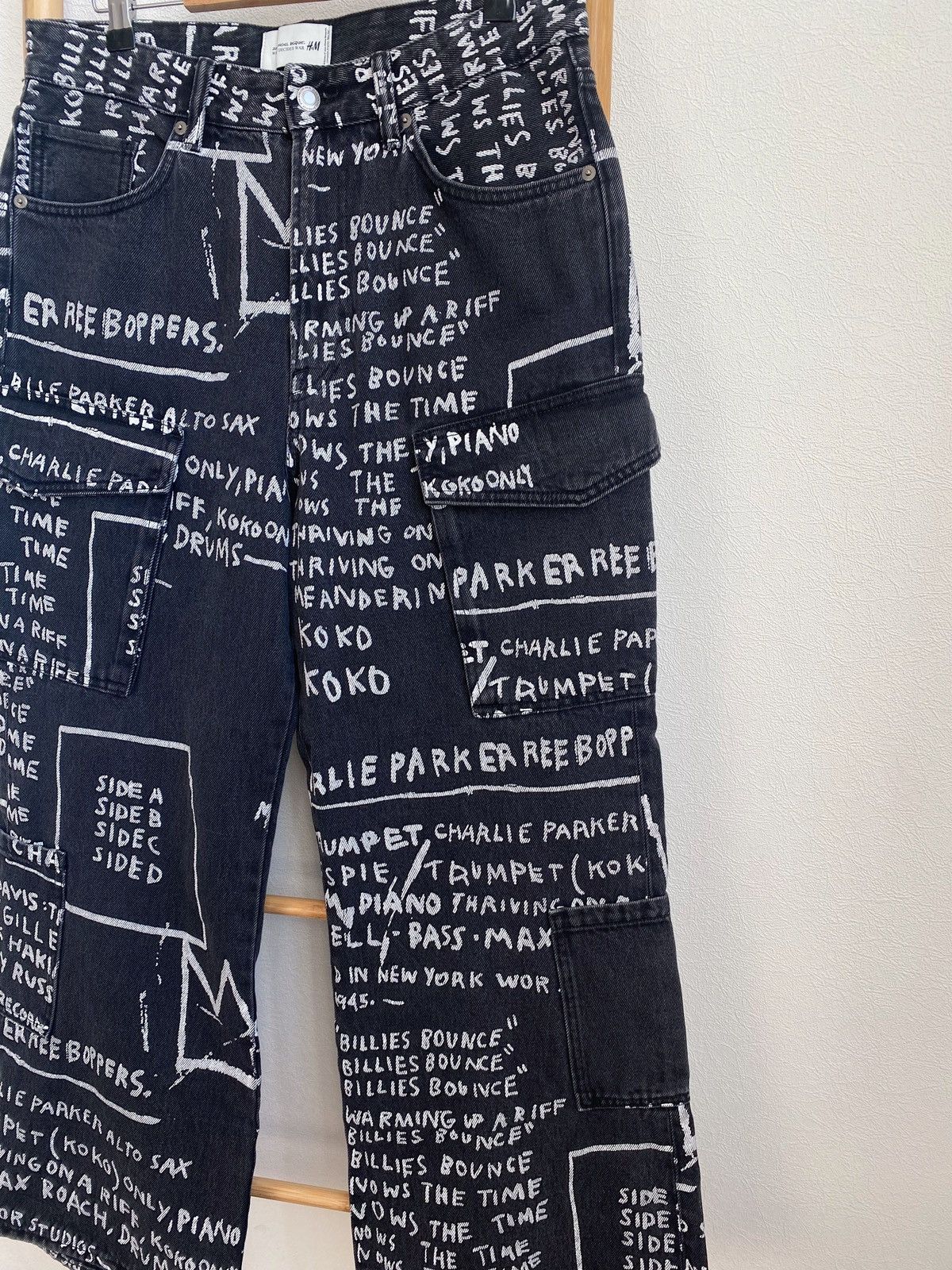 H&M × Jean-Michel Basquiat × Who Decides War Who Decides War Baggy denim jeans H&M x Basquiat x Ev&Tela Size US 32 / EU 48 - 11 Thumbnail