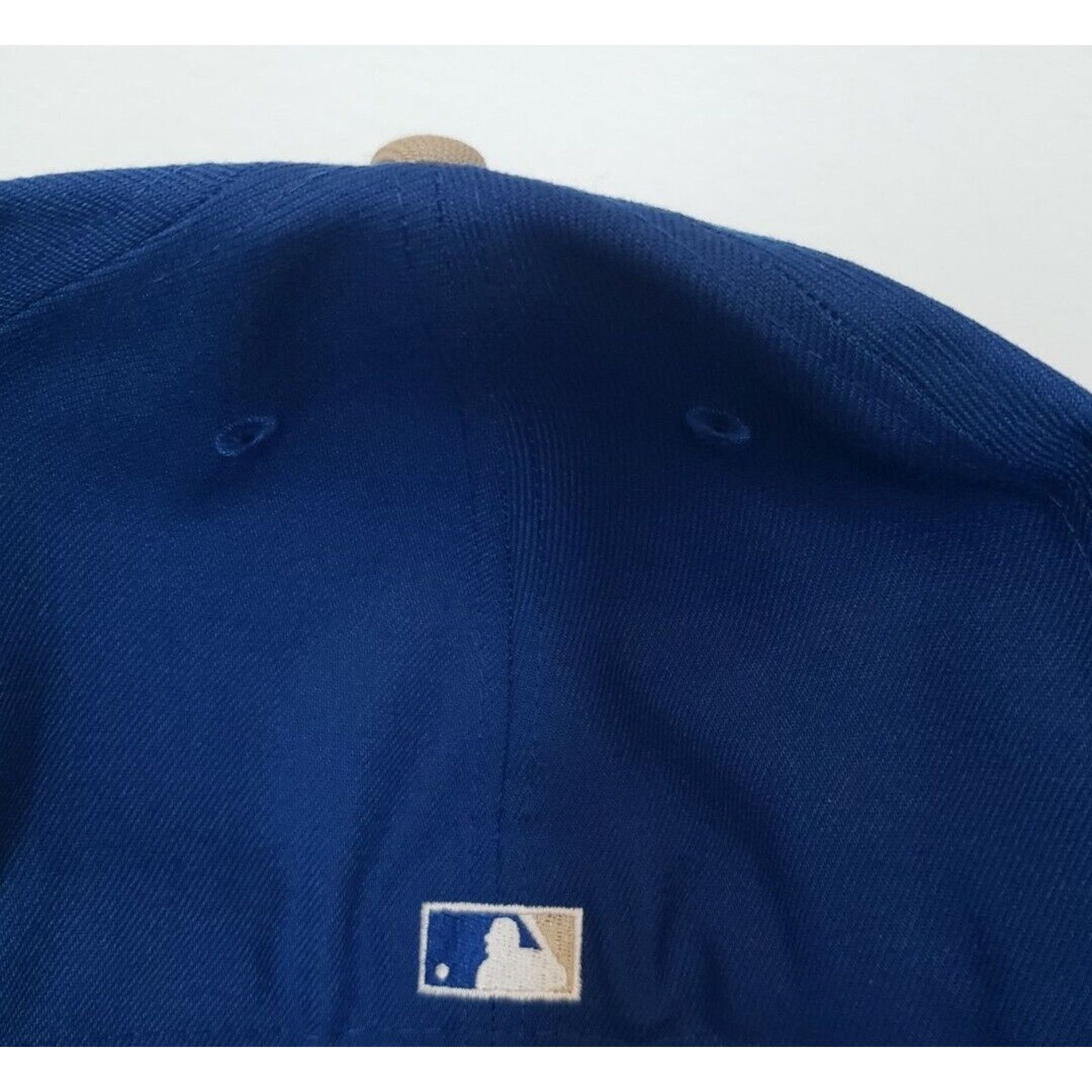 New Era New York Yankees Hat 1999 World Series Size 7 5/8 New Era Size ONE SIZE - 3 Thumbnail
