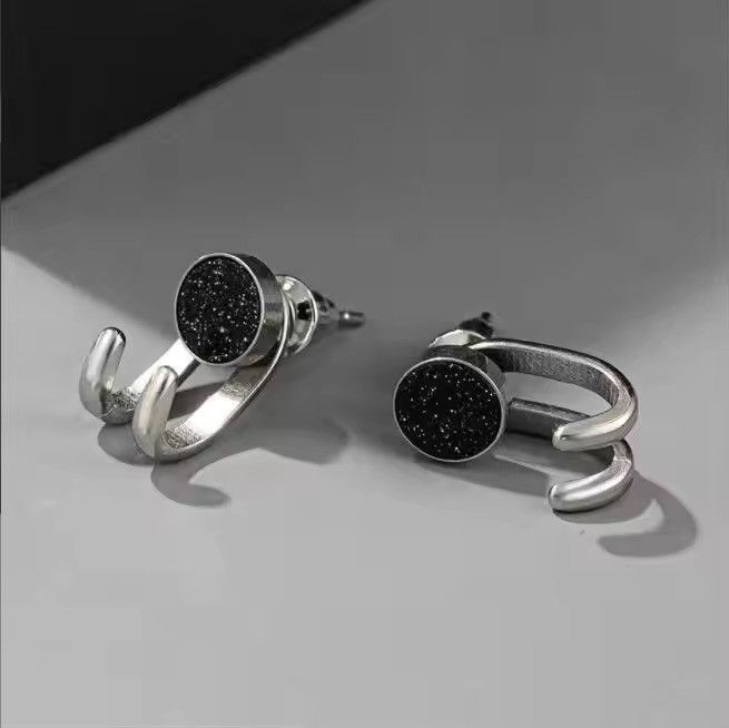 Jewelry New Trend Silver Color Hook Paw Stud Earrings Size ONE SIZE - 3 Thumbnail