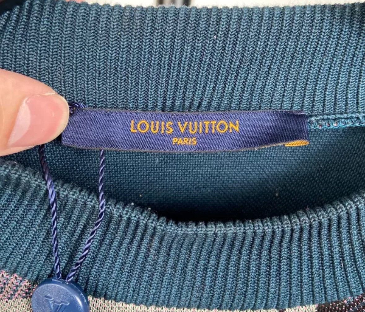Louis Vuitton Louis Vuitton LV printed vintage hoodie2412-Nextarrow Size US XS / EU 42 / 0 - 3 Thumbnail