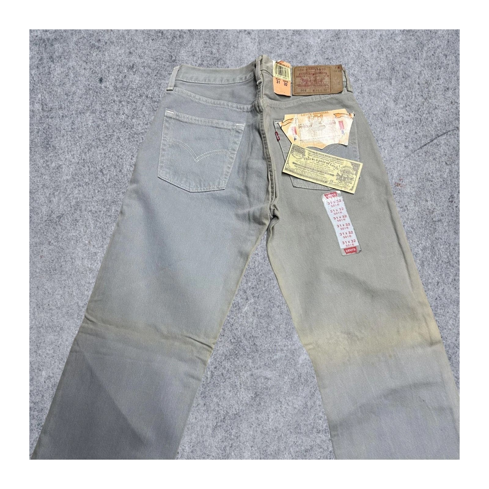 Levi's NWT Deadstock Vintage 1994 Levi’s 501 0134 Denim Jeans 31x32 Size US 31 - 6 Thumbnail