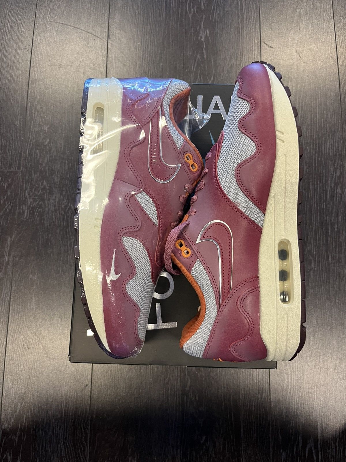 Nike × Patta Nike Air Max One Patta 2021 Size US 10.5 / EU 43-44 - 2 Thumbnail