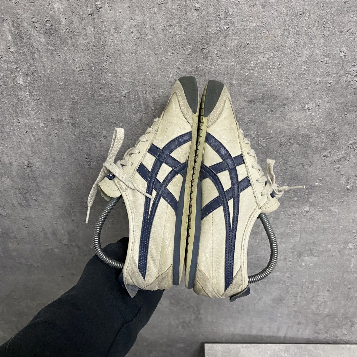 Asics Vintage Shoes Asics Onitsuka Tiger Mexico 66 Kill Bill Size US 5 / EU 37 - 8 Thumbnail