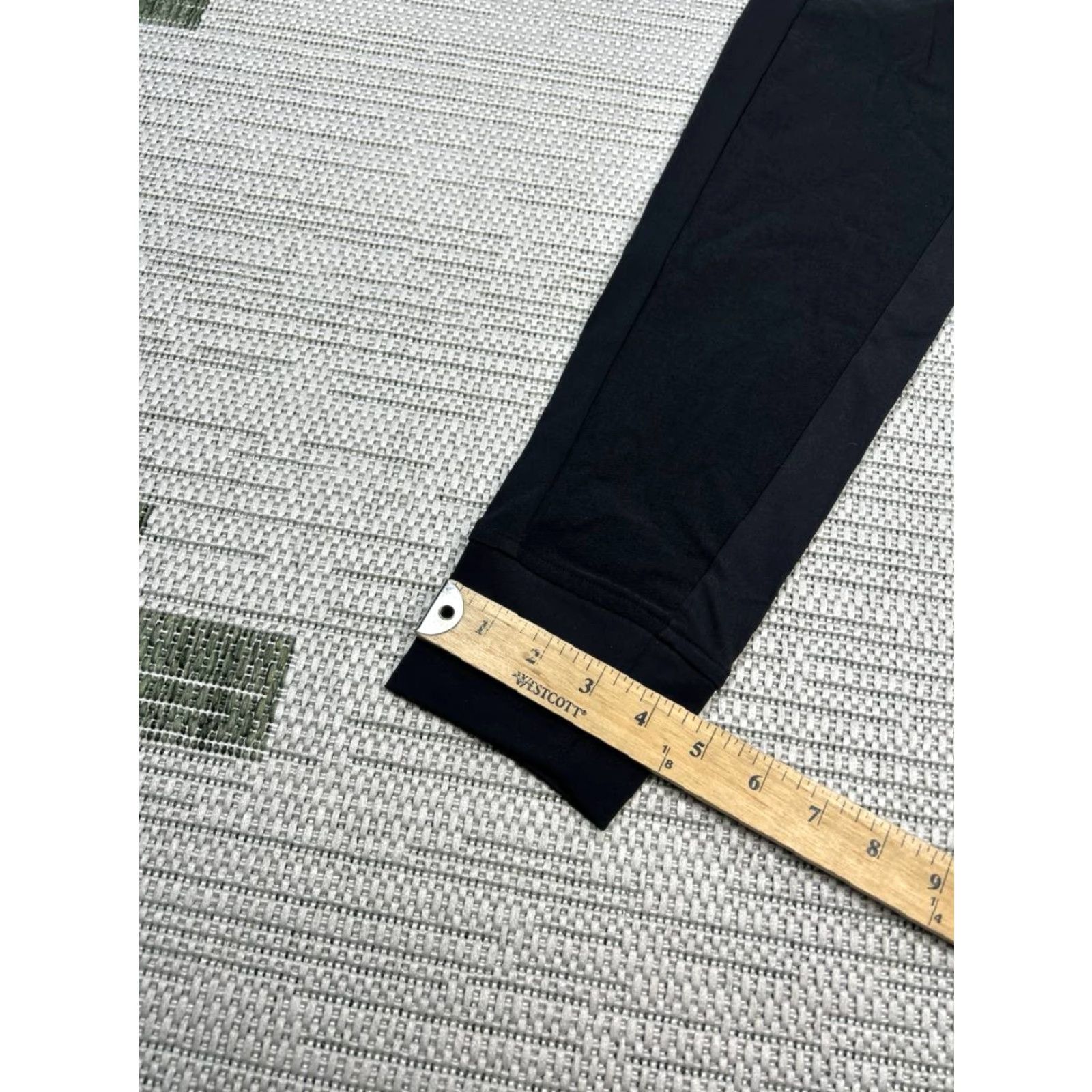 Athleta Athleta Headlands Hybrid Trek Jogger Pants Womens 2 Black Logo Tapered Leg New Size 26" / US 2 / IT 38 - 4 Thumbnail