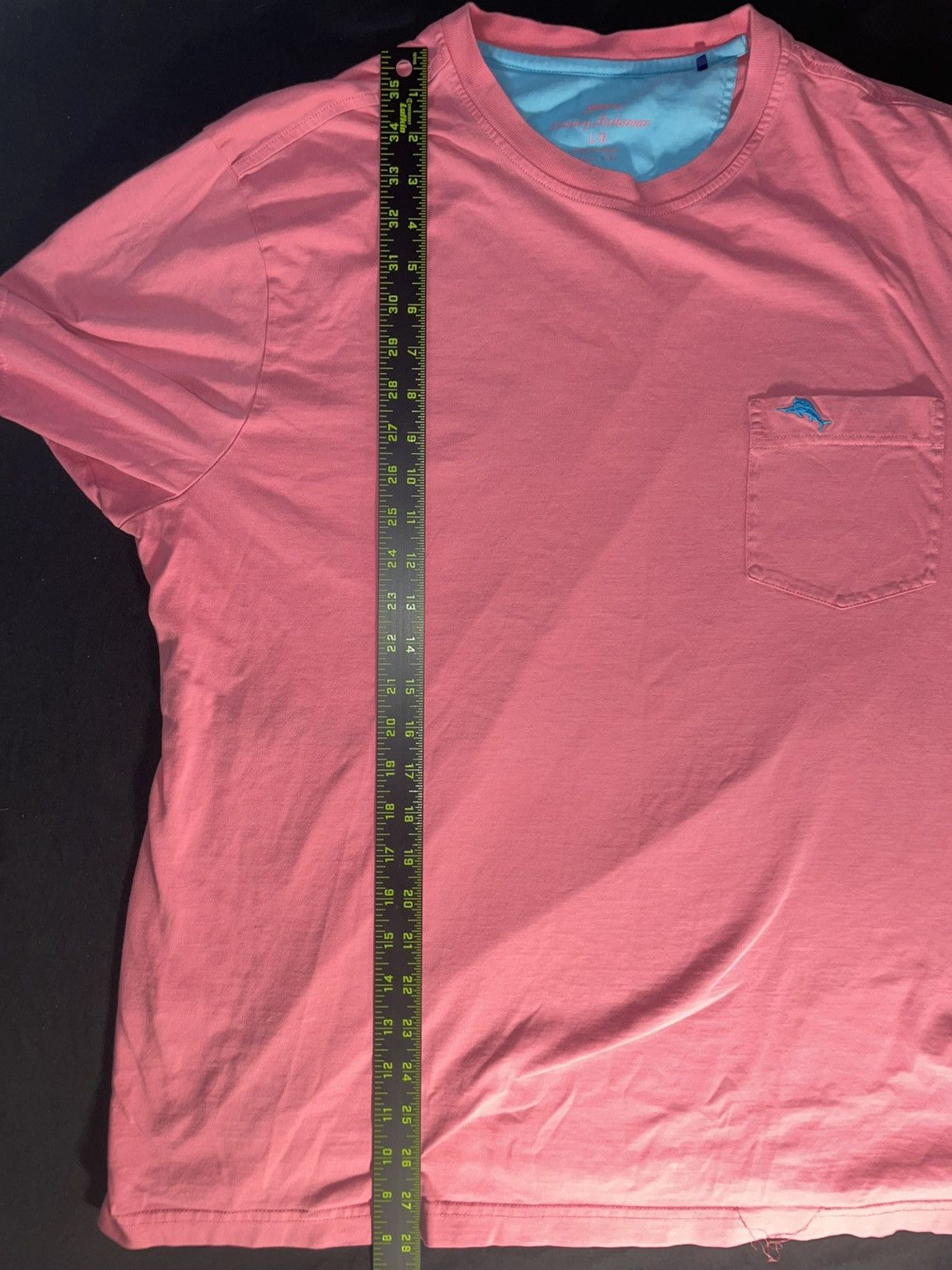 Tommy Bahama Tommy Bahama Men’s Pink T-Shirt, Large, L Size US L / EU 52-54 / 3 - 10 Thumbnail