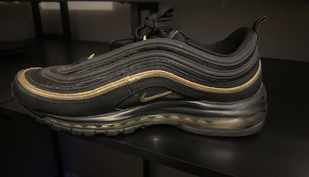Nike Nike Air Max 97 Black Metallic Gold Size US 10.5 / EU 43-44 - 6 Thumbnail
