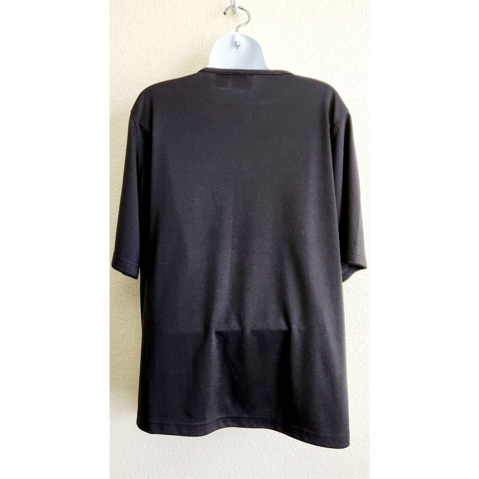 Other Bon Worth Black Crochet Lace Trim Detail Top XL Lightweight Size XL / US 12-14 / IT 48-50 - 3 Thumbnail