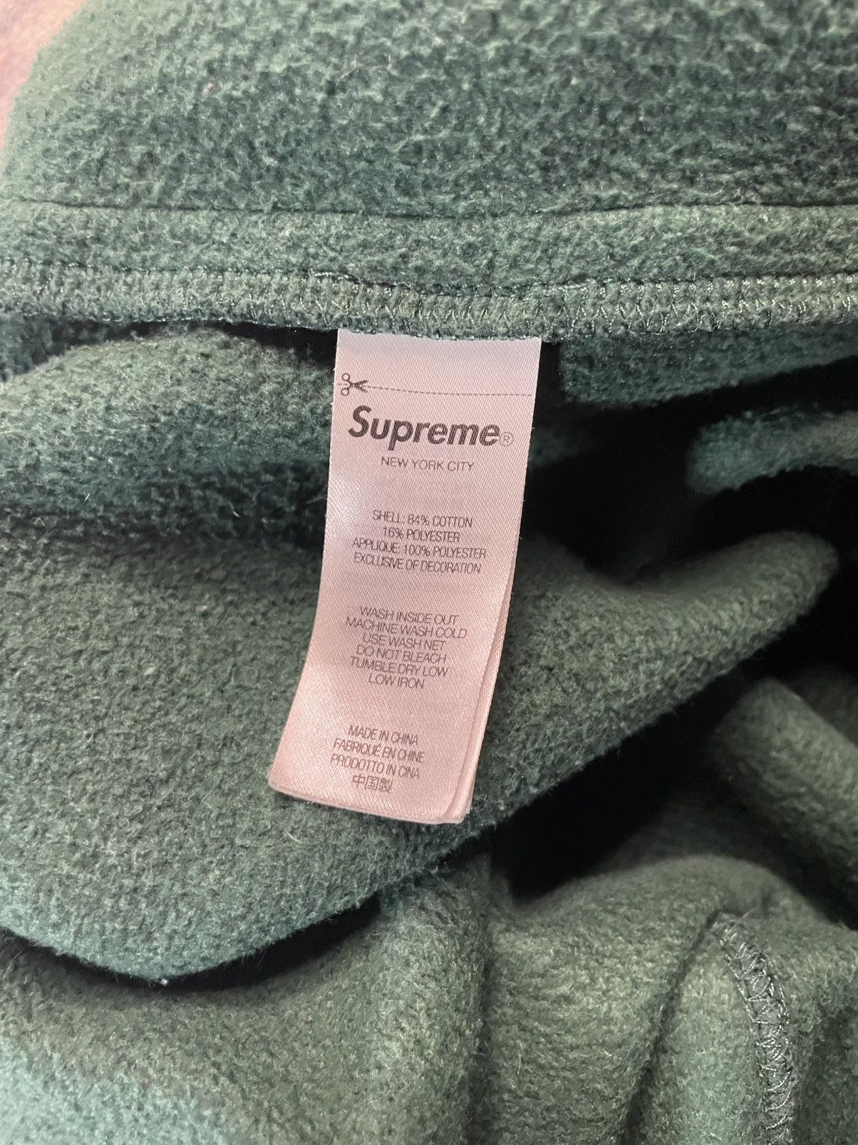 Supreme Supreme Satin Appliqué Sweatpants Size US 34 / EU 50 - 4 Thumbnail