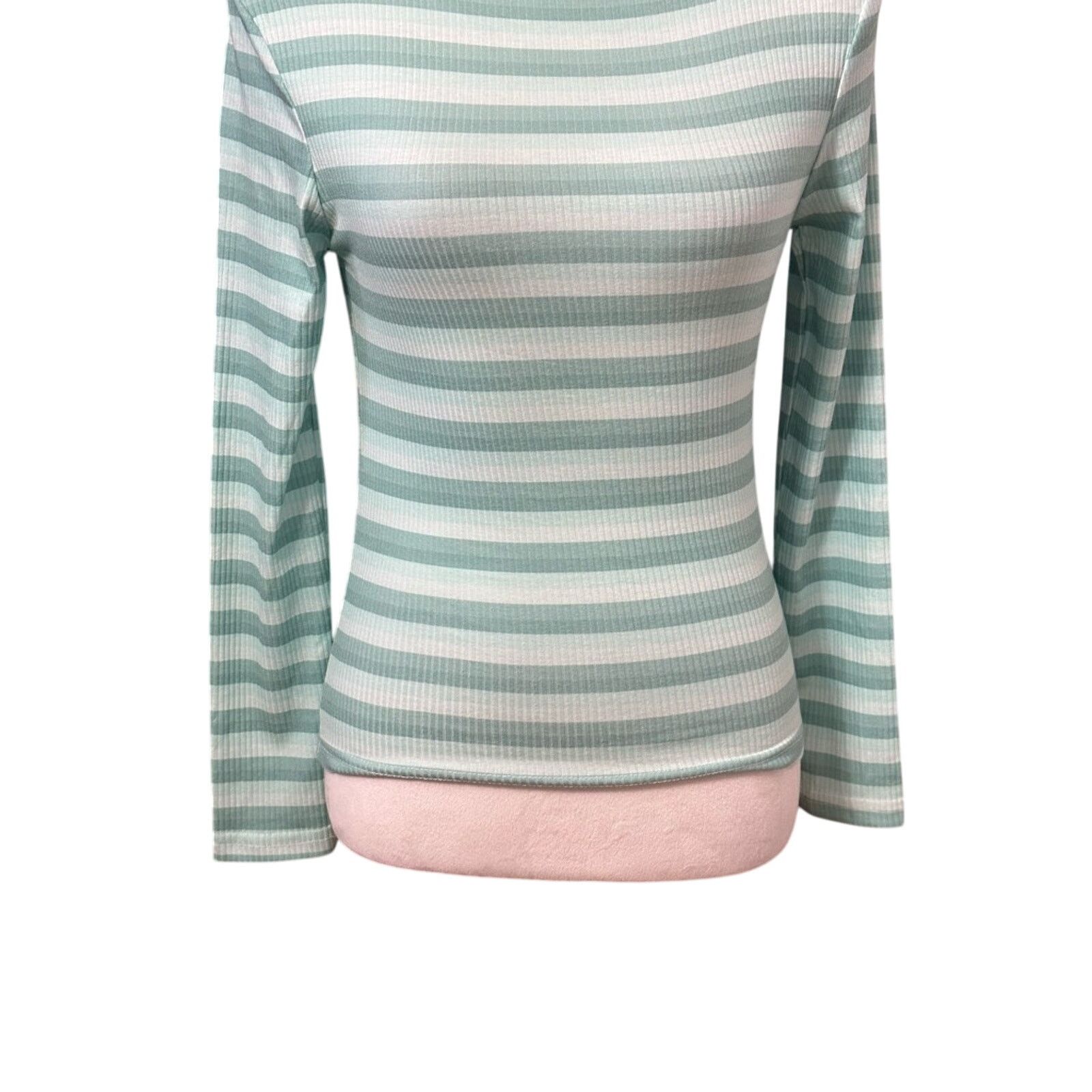 Other Cali Be Casual Top Mock Neck Lettuce Edge Ribbed Stripe M Size M / US 6-8 / IT 42-44 - 4 Thumbnail