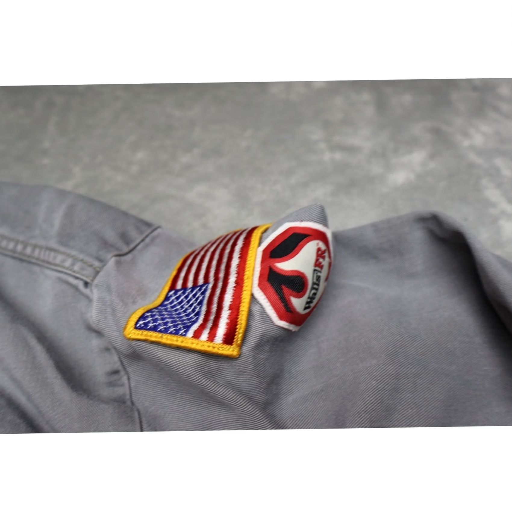 Walls Walls FR Work Shirt Men Large Grey Long Sleeve Fire Resistant Utility Patch LOGO Size US L / EU 52-54 / 3 - 3 Thumbnail
