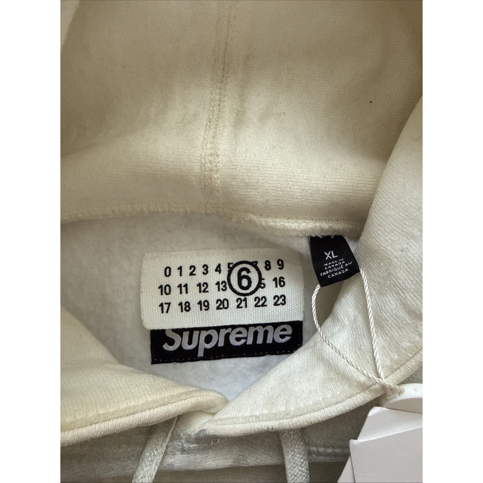 Supreme Supreme MM6 Maison Margiela Foil Box Logo Hooded Sweatshirt Size US XL / EU 56 / 4 - 5 Thumbnail