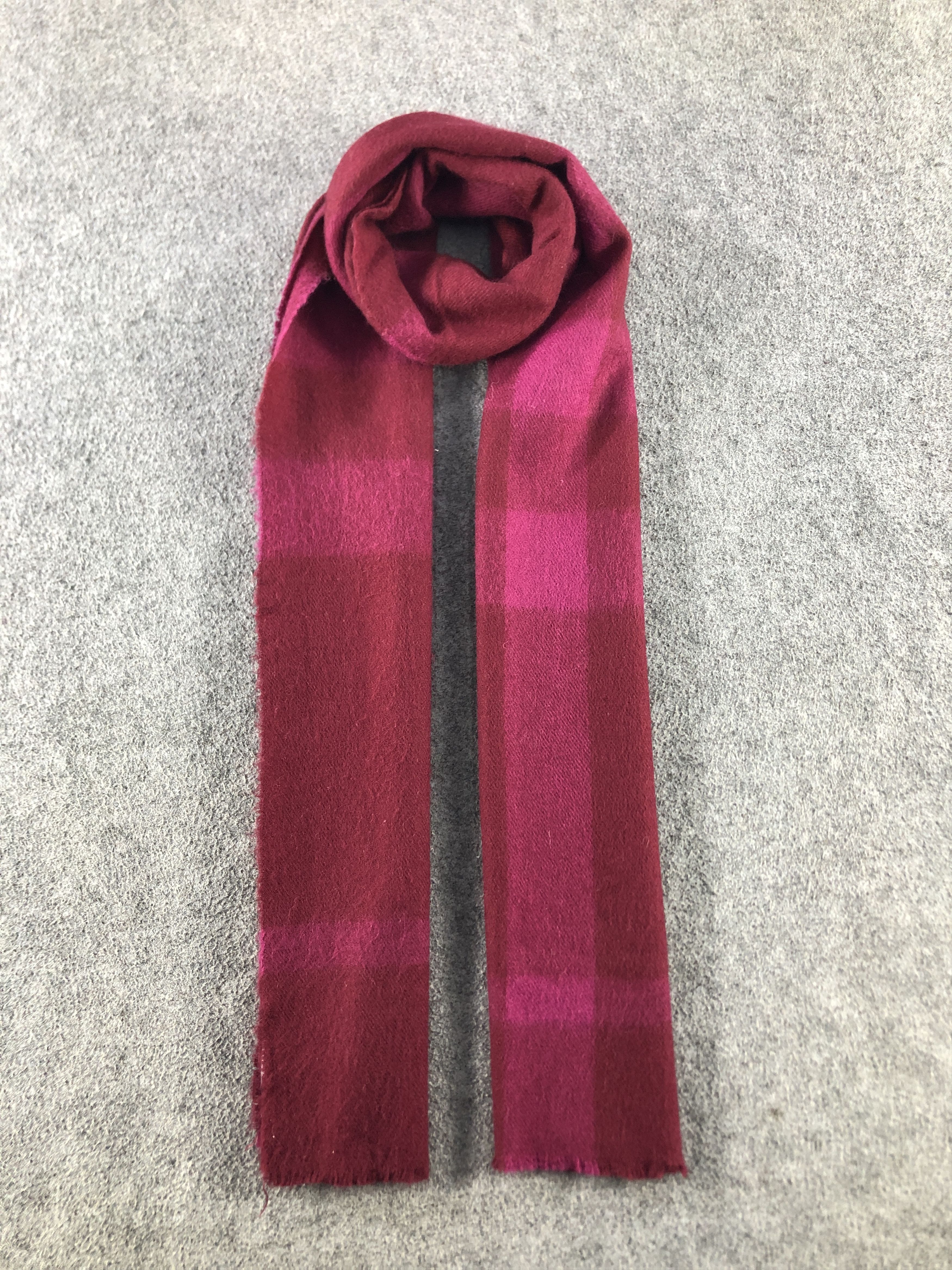Aquascutum Aquasqutum Wool Scarf / Muffler / Neckwear P860 Size ONE SIZE - 1 Thumbnail