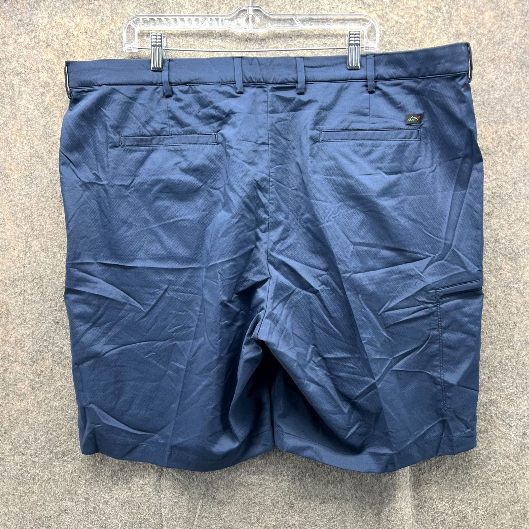 Vintage VINTAGE? no. Greg Norman Shorts Mens 42 Blue Navy Chino Pleated Golf Golfer Classic Stretch Size US 42 / EU 58 - 2 Thumbnail
