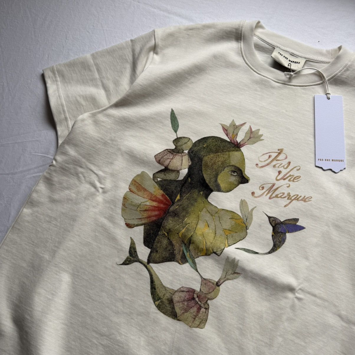 Other Pas Une Marque Graphic Tee Cream Brand New Medium M Size US M / EU 48-50 / 2 - 2 Thumbnail