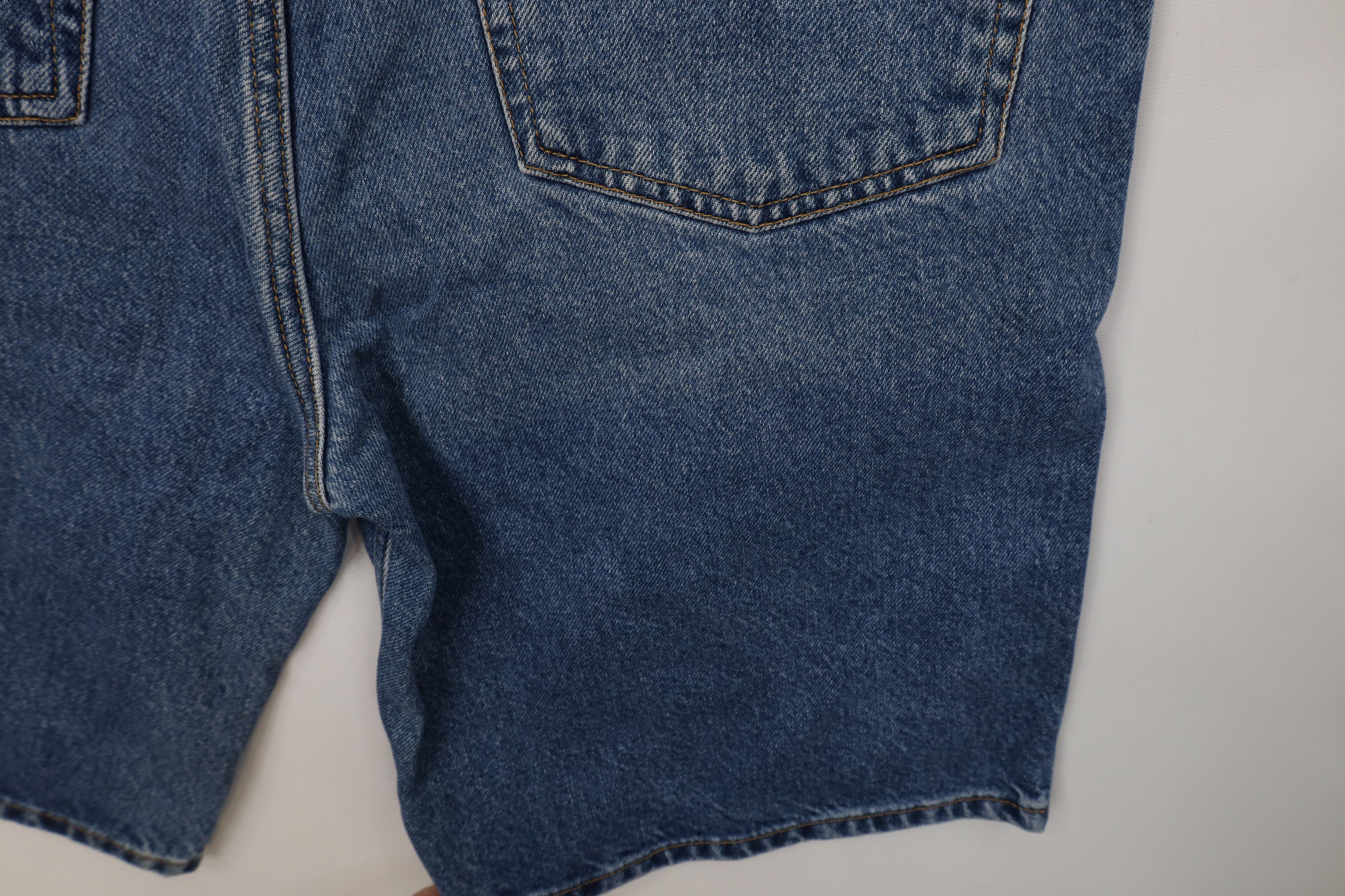 Tommy Hilfiger Vintage Y2K 2000 Tommy Hilfiger Denim Jean Shorts Blue Size US 34 / EU 50 - 13 Thumbnail
