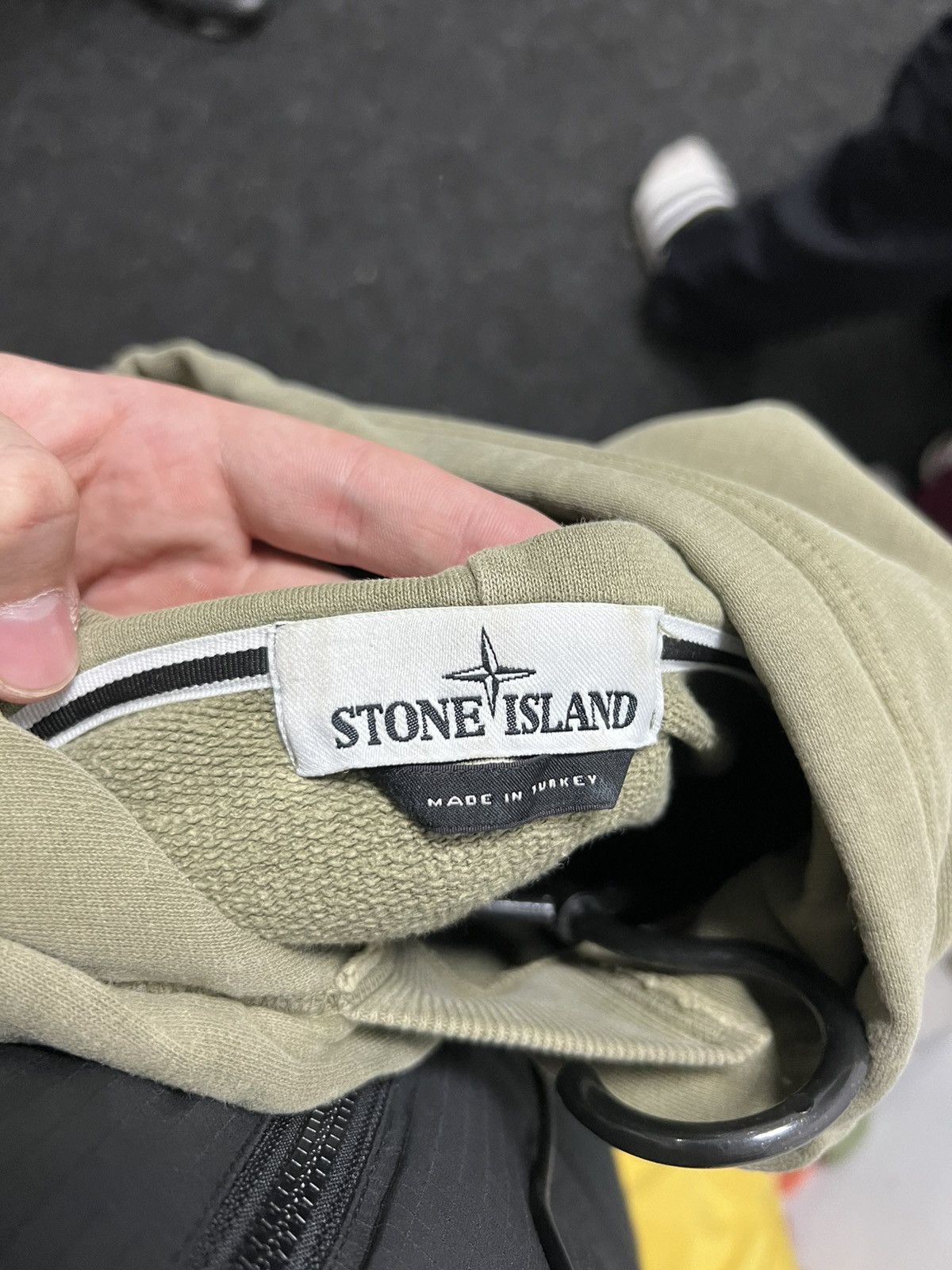Stone Island Stone Island Hoodie Size US S / EU 44-46 / 1 - 2 Thumbnail