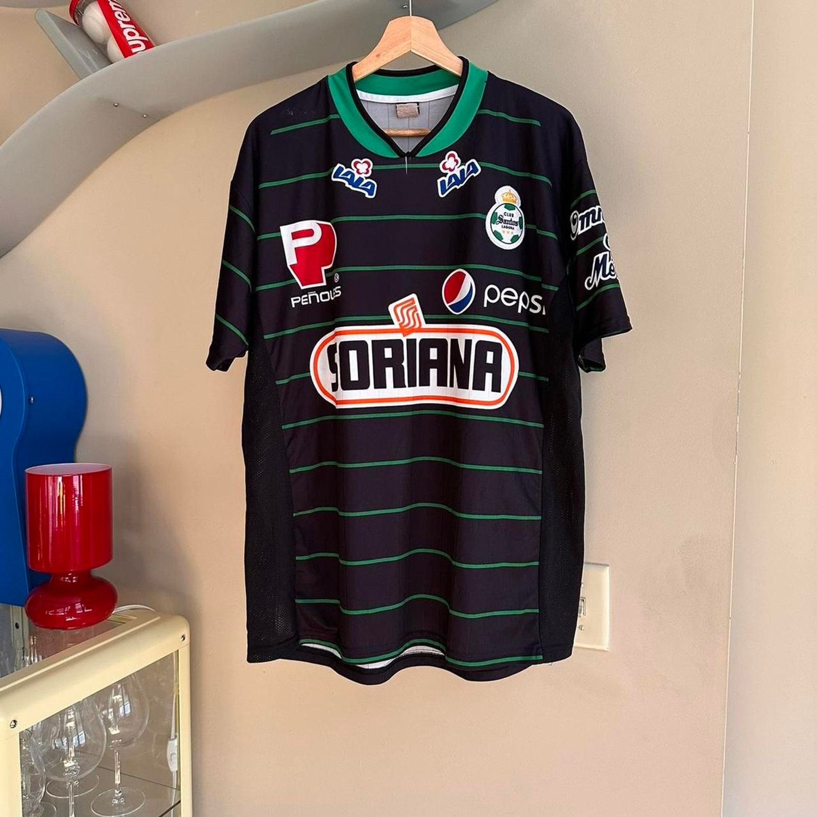 Vintage Vintage Santos Laguna Jersey Size US XL / EU 56 / 4 - 1 Thumbnail