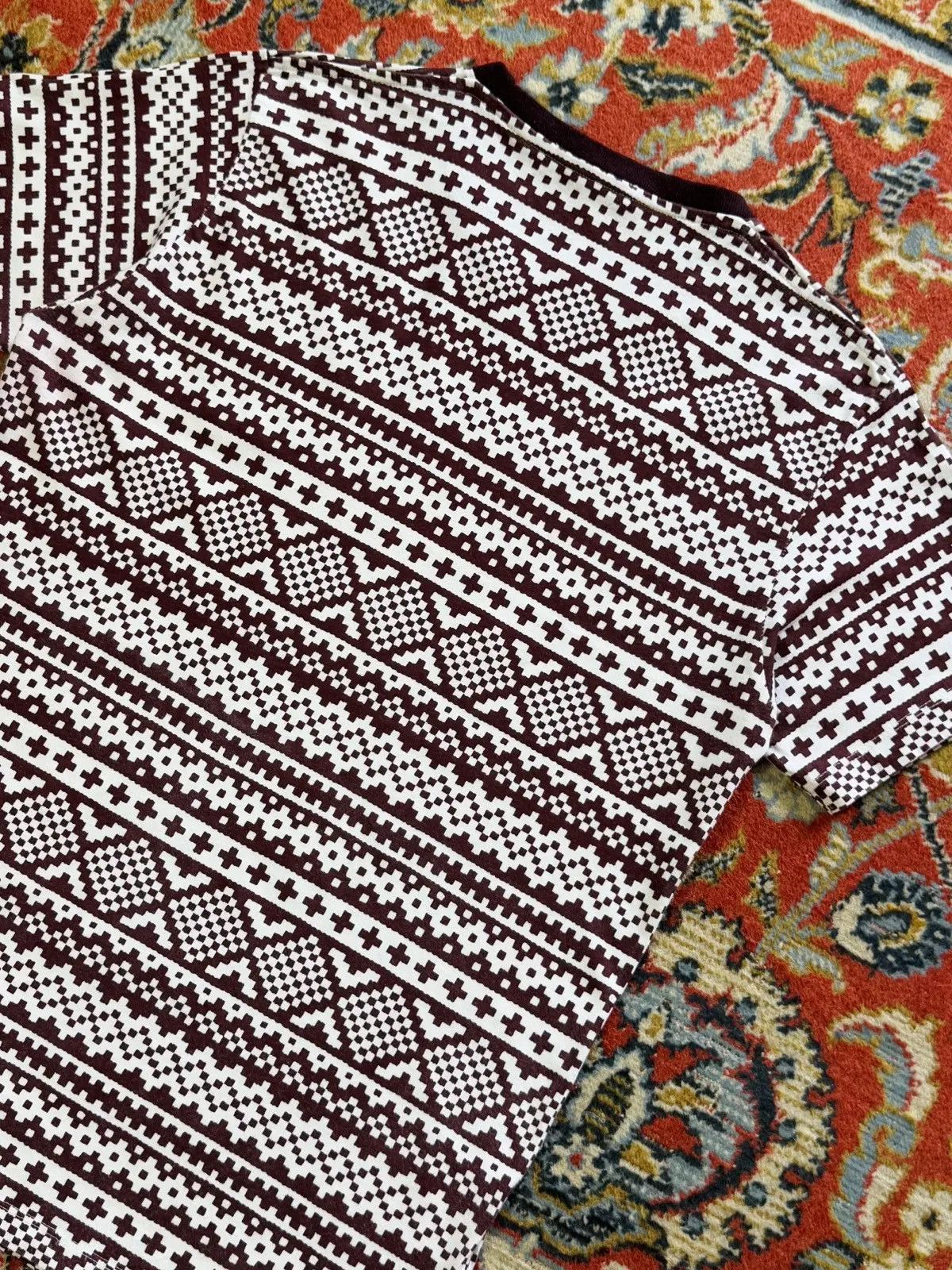 Japanese Brand Eley Kishimoto Aztec Print T-Shirt Tee Size US M / EU 48-50 / 2 - 9 Thumbnail