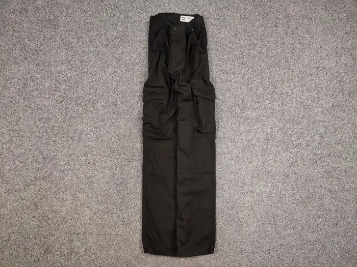 Japanese Brand Vintage Japanese Dark Oliver Cotton Cargo Pants Y2K Style Size US 34 / EU 50 - 1 Thumbnail
