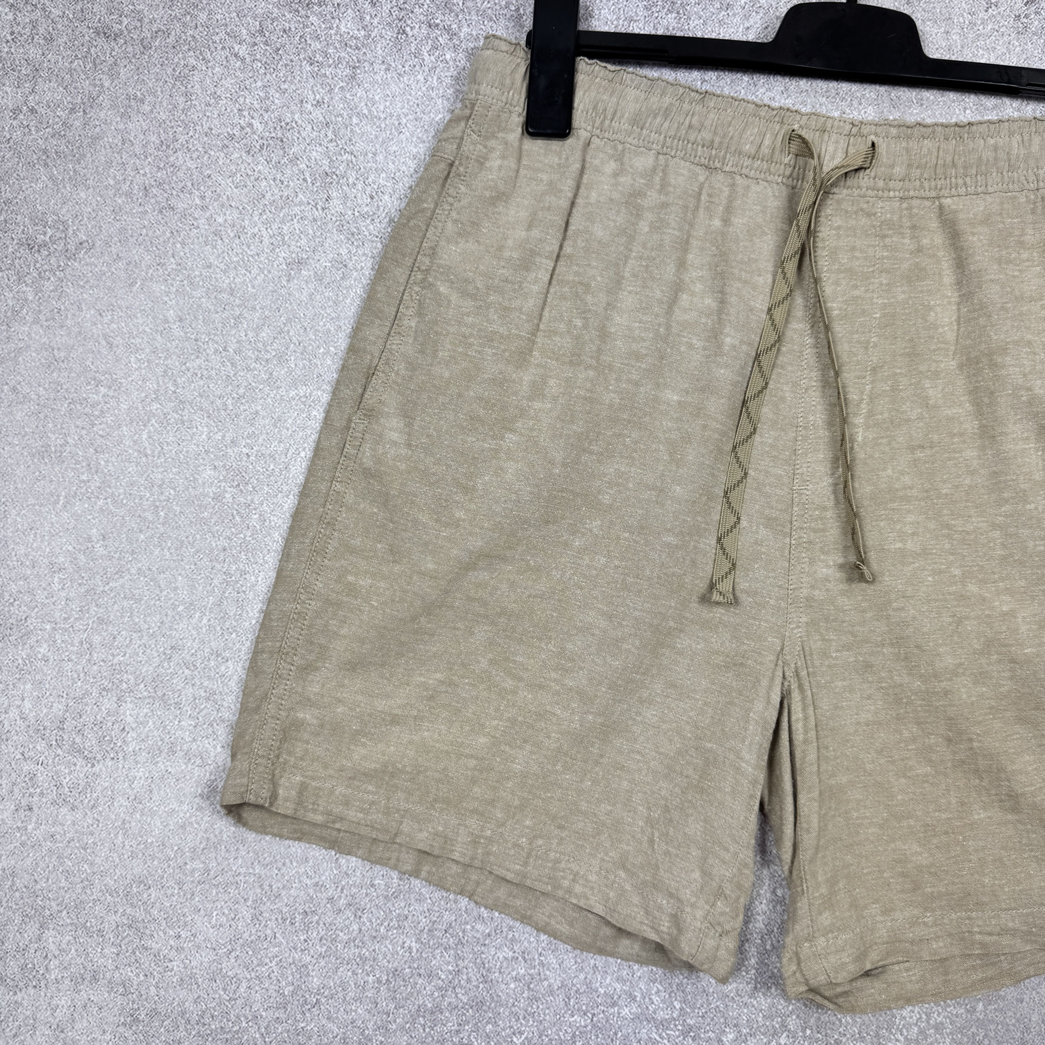 Patagonia Men`s PATAGONIA ORGANIC COTTON BEIGE LIGHT SHORTS SIZE M/32 Size US 32 / EU 48 - 4 Thumbnail