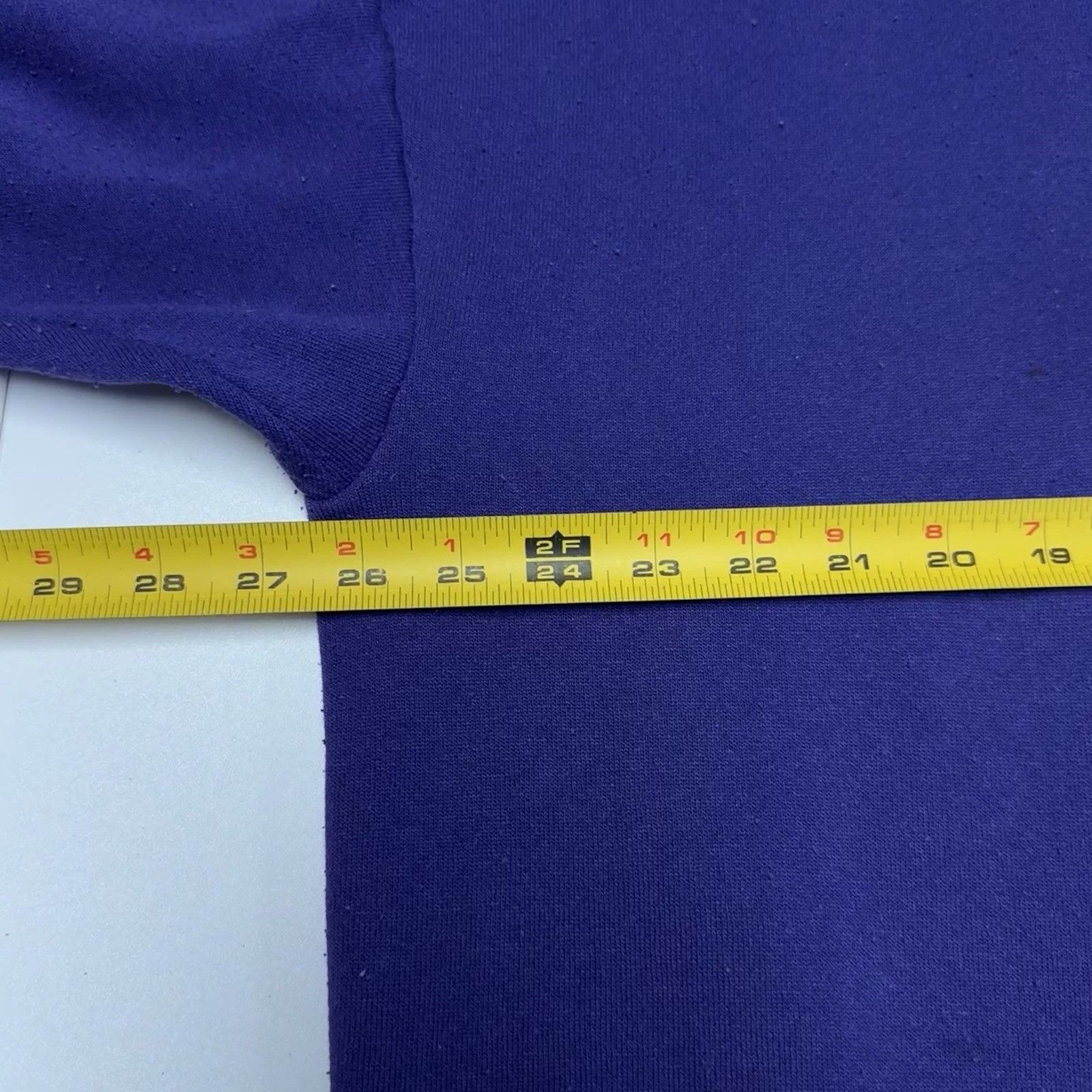 Disney Vintage Winnie The Pooh Sweatshirt Oversized L Purple Crew N Size US L / EU 52-54 / 3 - 16 Thumbnail