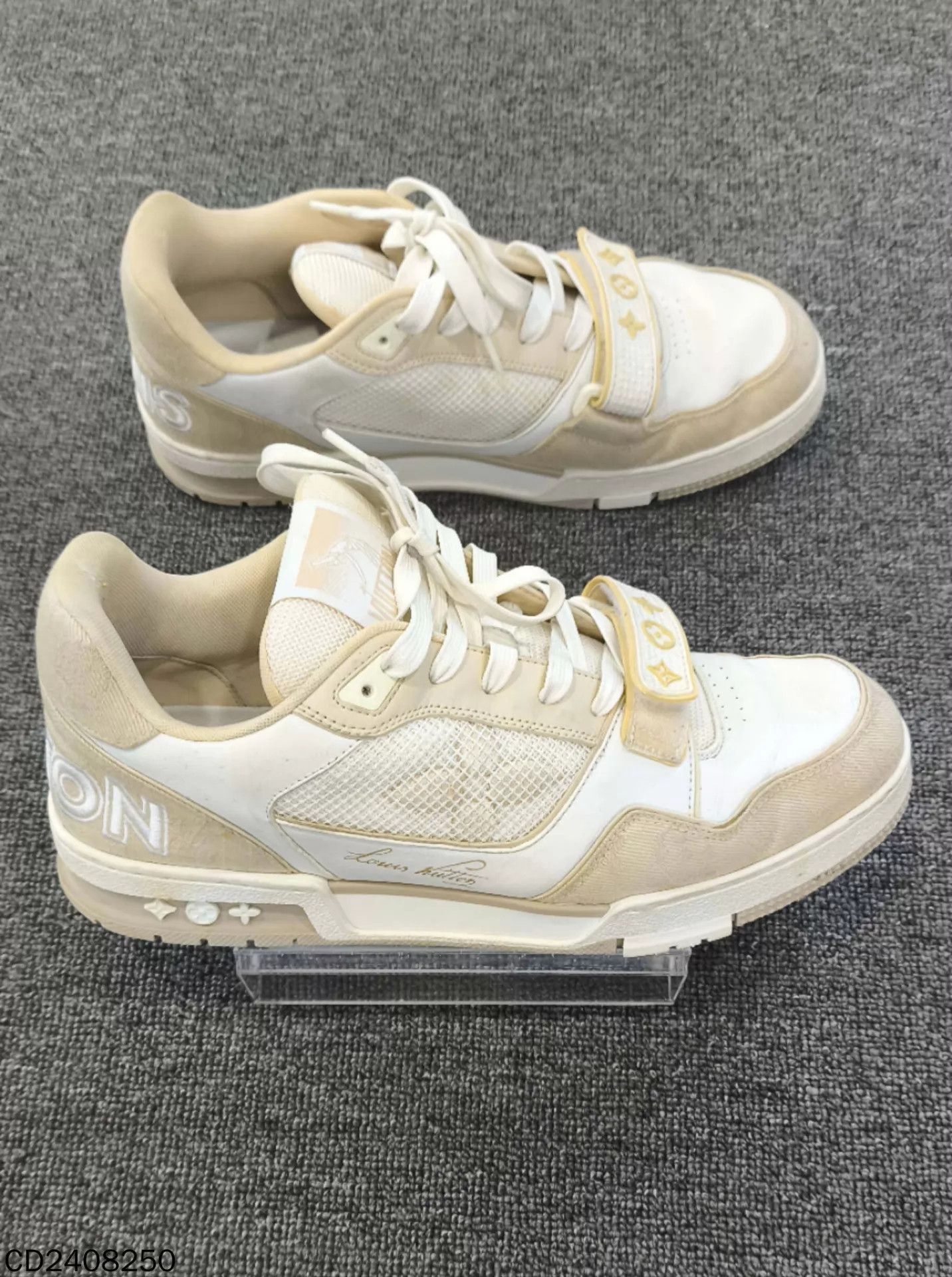 Louis Vuitton LV Trainer Khaki Velcro 95 New 43 Size US 10 / EU 43 - 4 Thumbnail