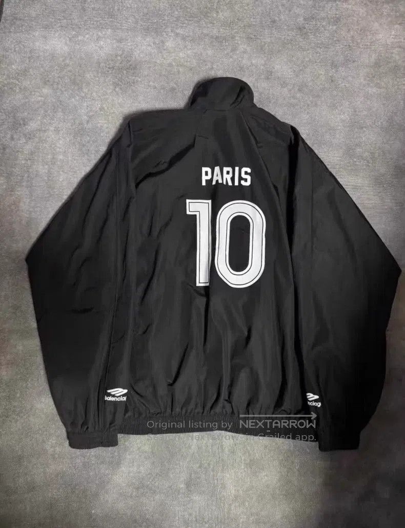Balenciaga Balenciaga Manchester United 3B Embroidered Jacket Size US S / EU 44-46 / 1 - 2 Thumbnail